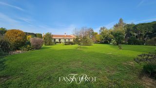  Maison � vendre 6 pi�ces 220 m�