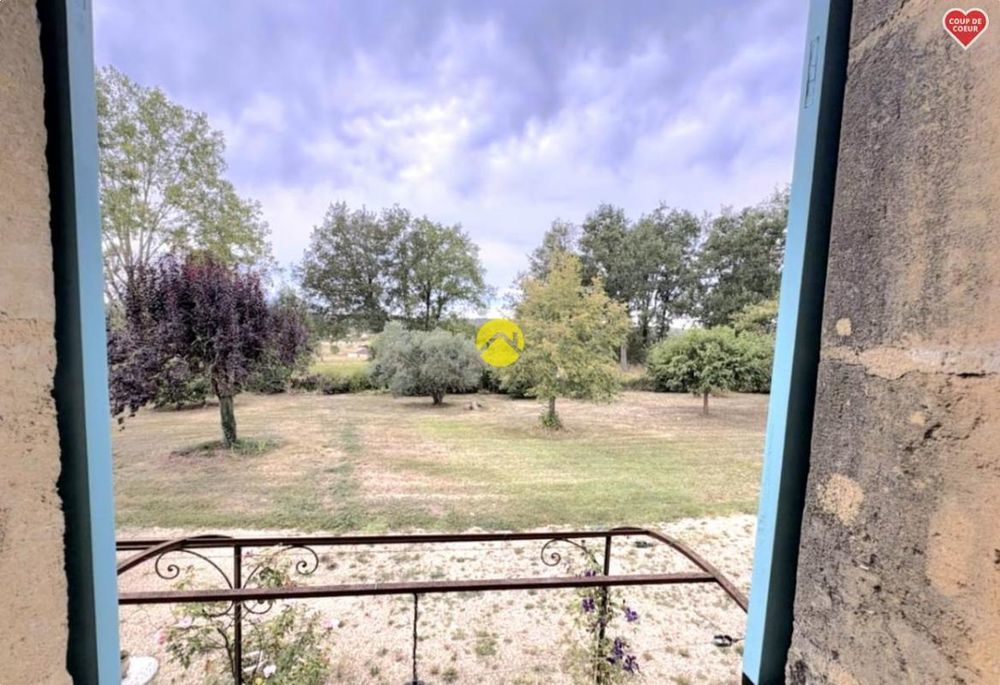 � vendre  Propri�t�/ch�teau Belv�s (24170)