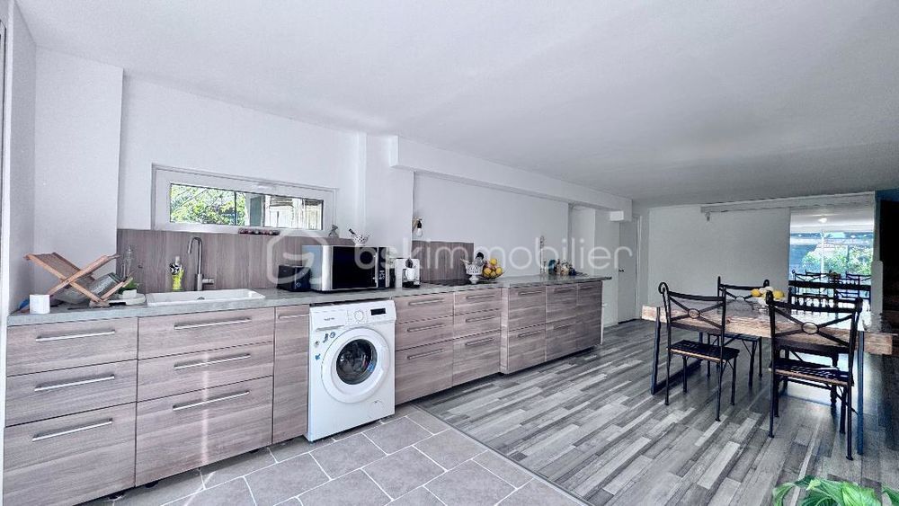 � vendre  Villa Toulon (83100)