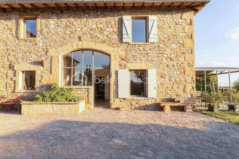 � vendre  Maison Saint-Jean-des-Vignes (69380)