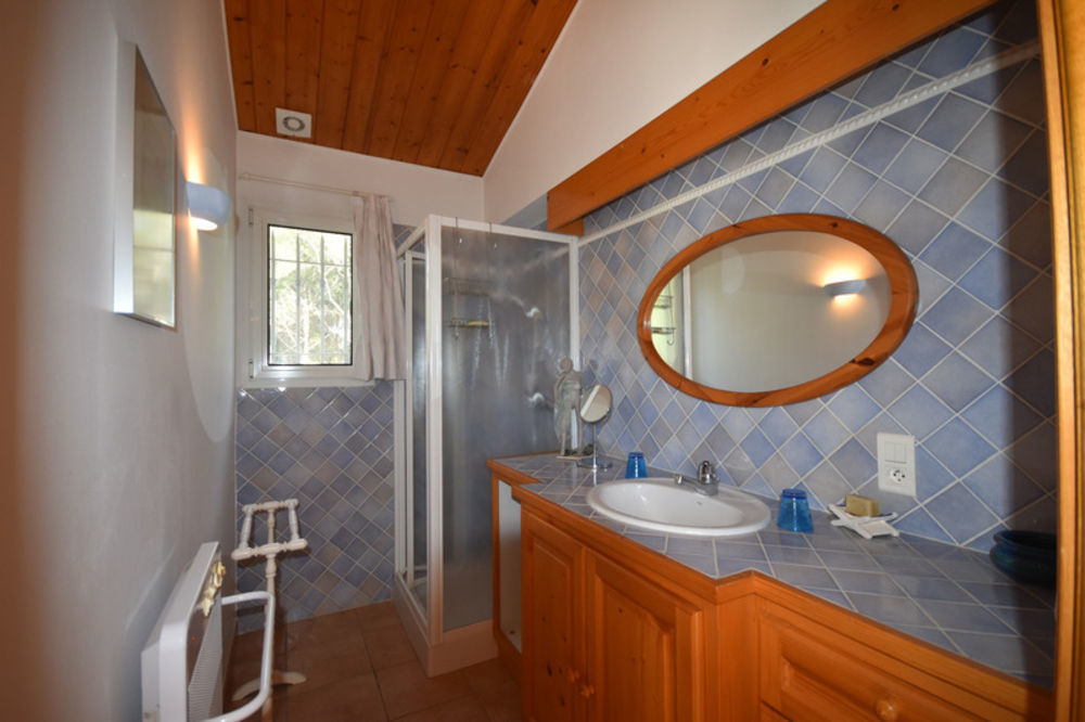 � vendre  Villa Pernes-les-Fontaines (84210)