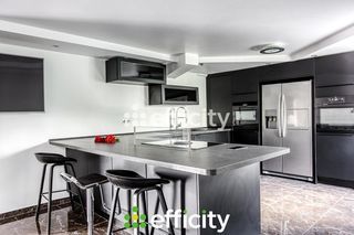  Maison � vendre 8 pi�ces 165 m�