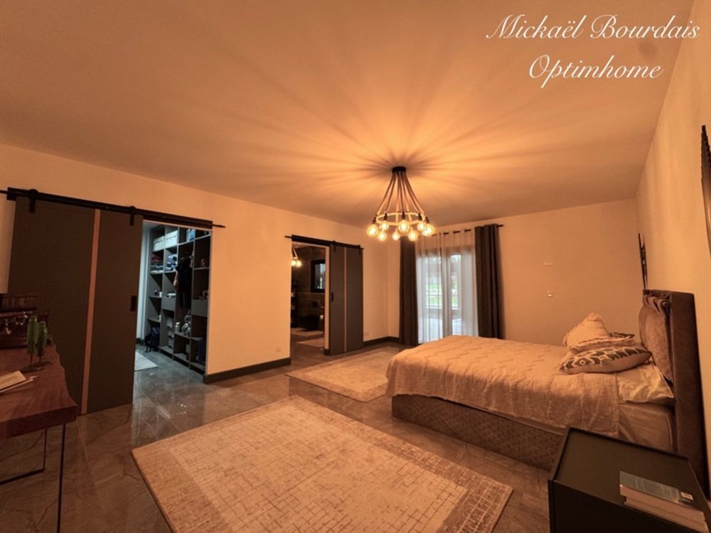 � vendre  Villa Solesmes (72300)