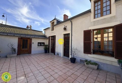   Maison centre Ch�teauneuf Maison - 7 pi�ce(s) - 134 m�