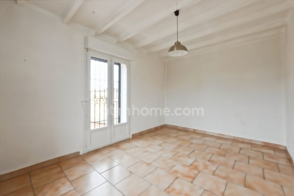 � vendre  Maison Orange (84100)