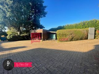  Maison � vendre 10 pi�ces 305 m�