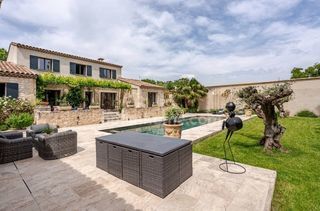  Maison � vendre 6 pi�ces 257 m�