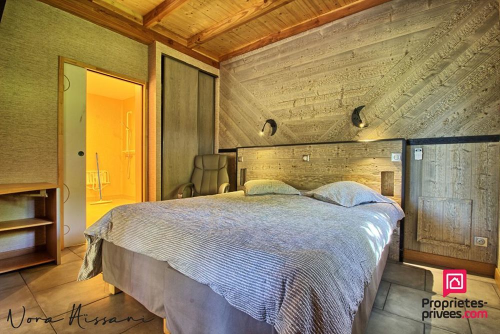 � vendre  Propri�t�/ch�teau Montmorot (39570)