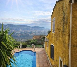  Villa � vendre 6 pi�ces 165 m�