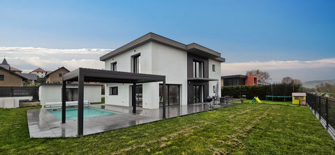   Maison � vendre 5 pi�ces VERSONNEX (74), 40 min de Gen�ve, 35 min d'Annecy Villa - 5 pi�ce(s) - 165 m�