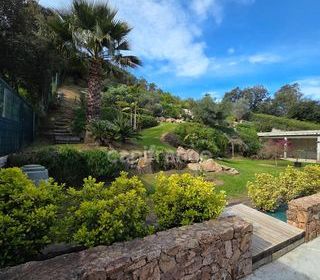  Villa � vendre 12 pi�ces 360 m�