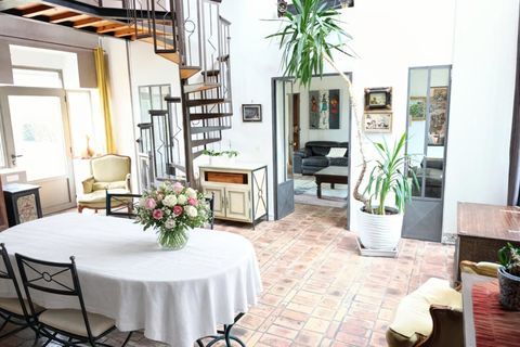   Maison  11 pi�ce(s) Maison - 11 pi�ce(s) - 261 m�