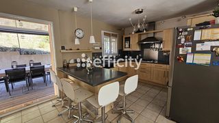  Maison � vendre 8 pi�ces 145 m�