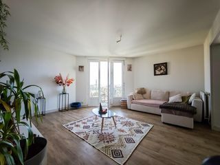  Immeuble � vendre 15 + pi�ces 304 m�