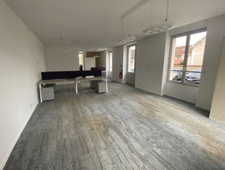  Immeuble � vendre 8 pi�ces 290 m�