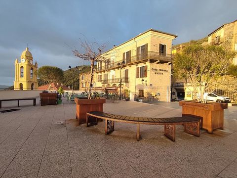   Olmeto - T5 DUPLEX - 111.70 m� - R�novation � pr�voir Appartement - 5 pi�ce(s) - 111 m�