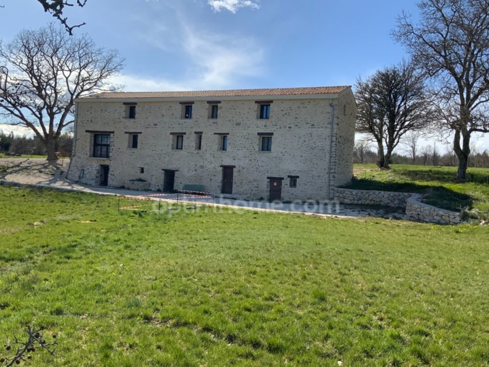 � vendre  Maison Banon (04150)
