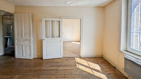   Maison divis�e en 2 logements � Id�al investissement locatif Maison - 6 pi�ce(s) - 109 m�