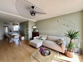  Appartement � vendre 4 pi�ces 77 m�