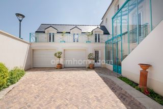  Propri�t�/ch�teau � vendre 8 pi�ces 223 m�