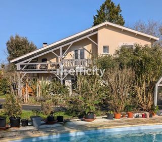  Maison � vendre 5 pi�ces 140 m�