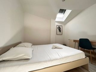  Immeuble � vendre 8 pi�ces 220 m�