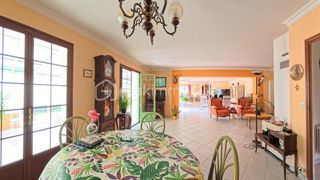  Maison � vendre 10 pi�ces 250 m�