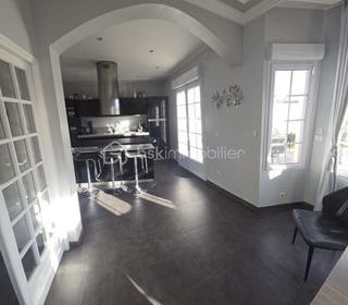  Maison � vendre 10 pi�ces 170 m�