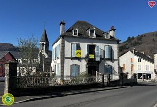  Maison � vendre 9 pi�ces 300 m�