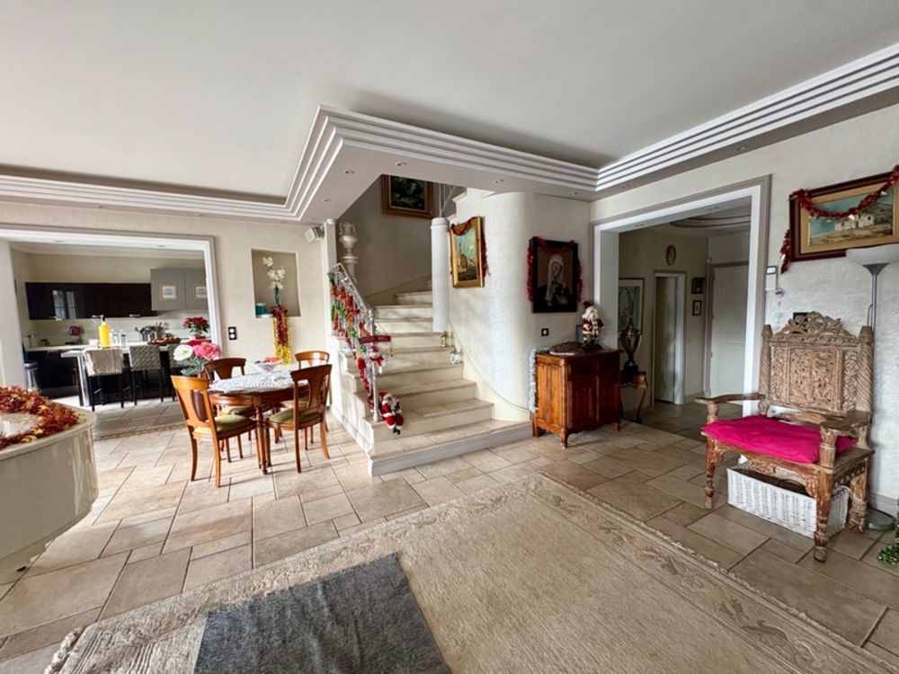 � vendre  Maison Trans-en-Provence (83720)