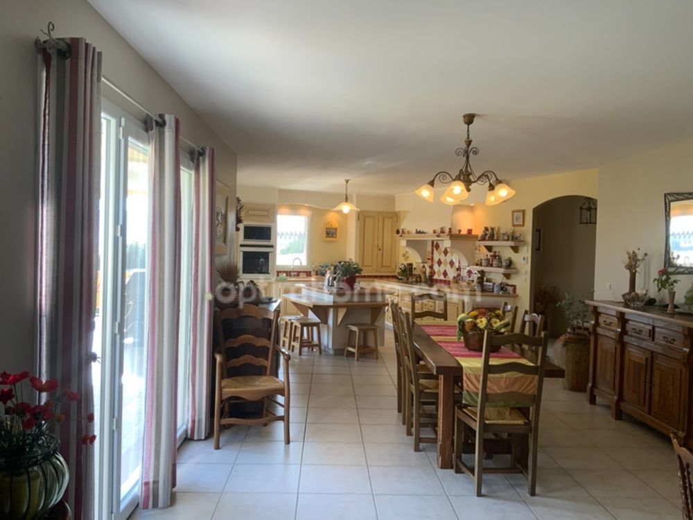 � vendre  Villa Oraison (04700)