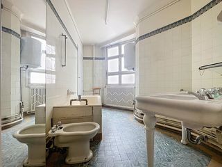  Appartement � vendre 5 pi�ces 166 m�