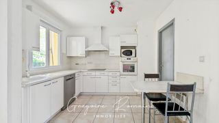  Appartement � vendre 3 pi�ces 109 m�