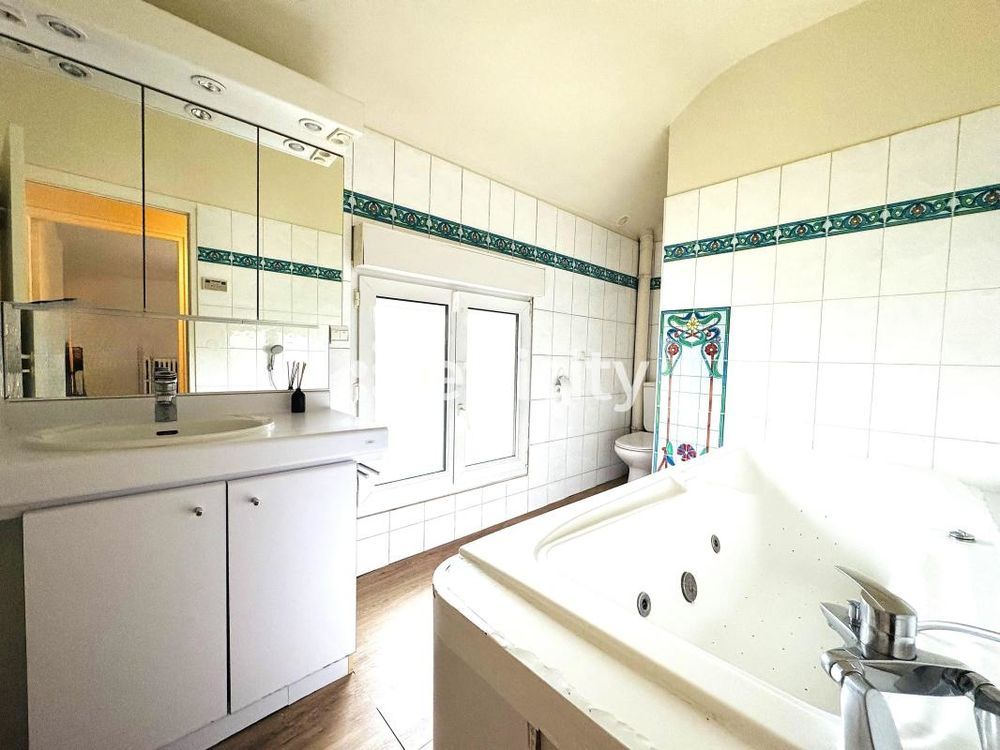 � vendre  Maison Saint-Maur-des-Foss�s (94100)