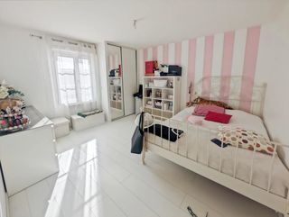  Maison � vendre 8 pi�ces 180 m�