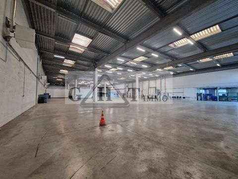 entrepôt/bureaux lot J10-J11 4202m² 63103 94200 Ivry sur seine