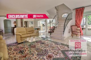  Propri�t�/ch�teau � vendre 8 pi�ces 255 m�