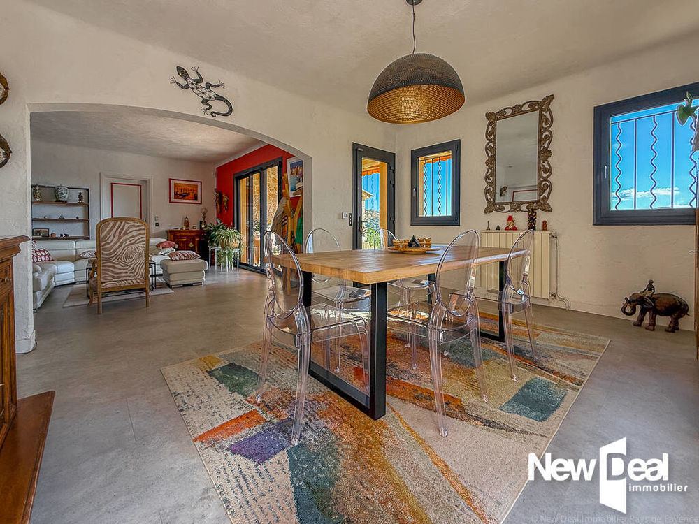 � vendre  Propri�t�/ch�teau Fayence (83440)