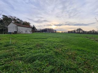  Remise / Grange � vendre 1 pi�ce 95 m�