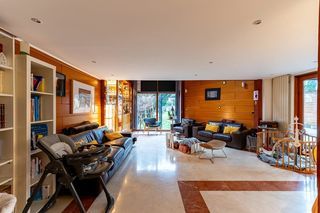  Maison � vendre 9 pi�ces 220 m�