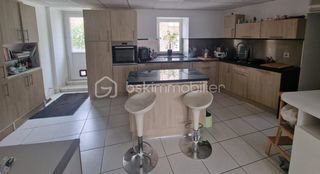  Maison � vendre 9 pi�ces 271 m�