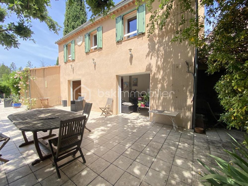 � vendre  Villa Aix-en-Provence (13100)