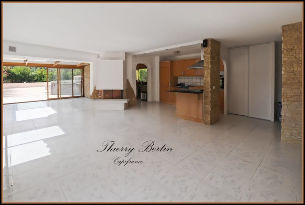 � vendre  Appartement Mandelieu-la-Napoule (06210)