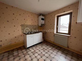  Immeuble � vendre 7 pi�ces 297 m�