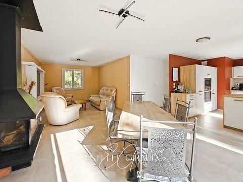   Villa de plain pied, 3 Chambres, Garage, Terrasse, Grand  Jardin Villa - 5 pi�ce(s) - 98 m�