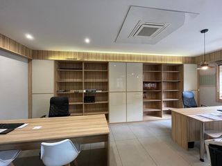  Immeuble � vendre 10 pi�ces 580 m�