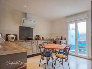  Maison � vendre 11 pi�ces 275 m�