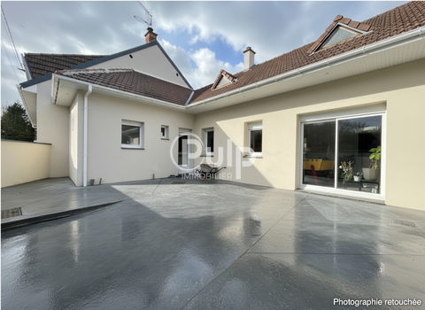   Bien � vendre � enquin-lez-guinegatte Maison - 8 pi�ce(s) - 225 m�