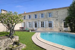  Maison � vendre 5 pi�ces 240 m�