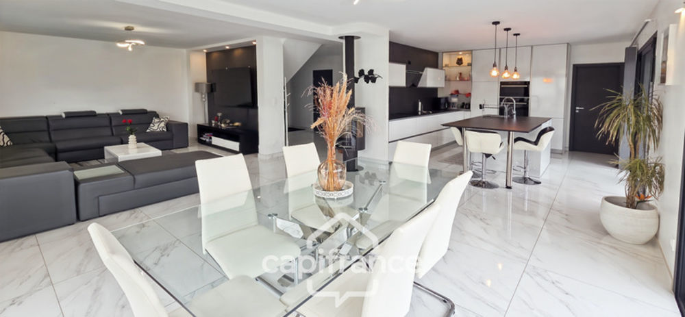 � vendre  Villa Versonnex (74150)